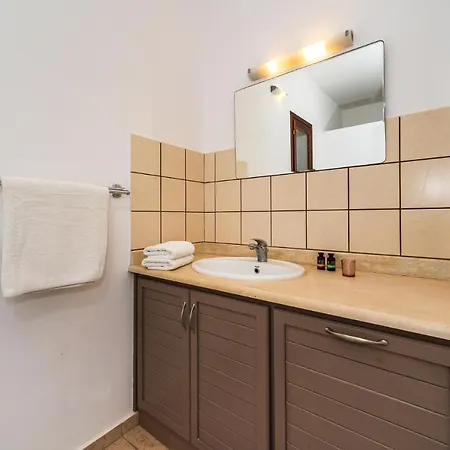 Lemonia * Stavros (Ithaka)