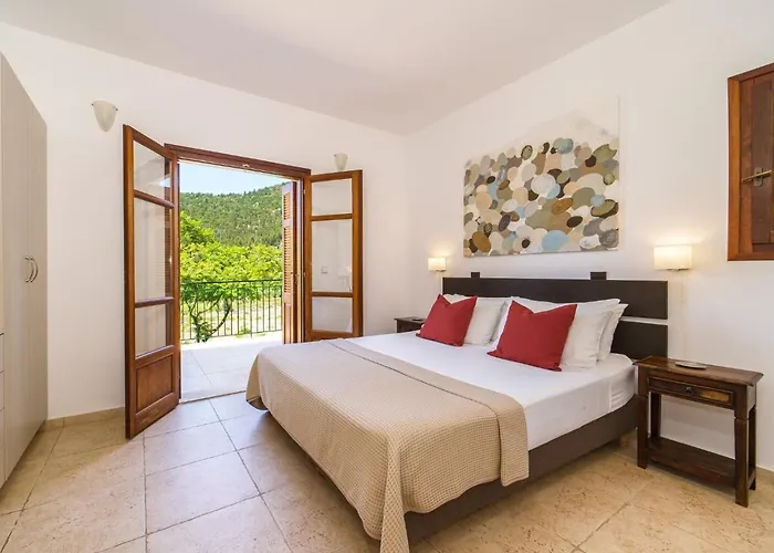Lemonia Villa *